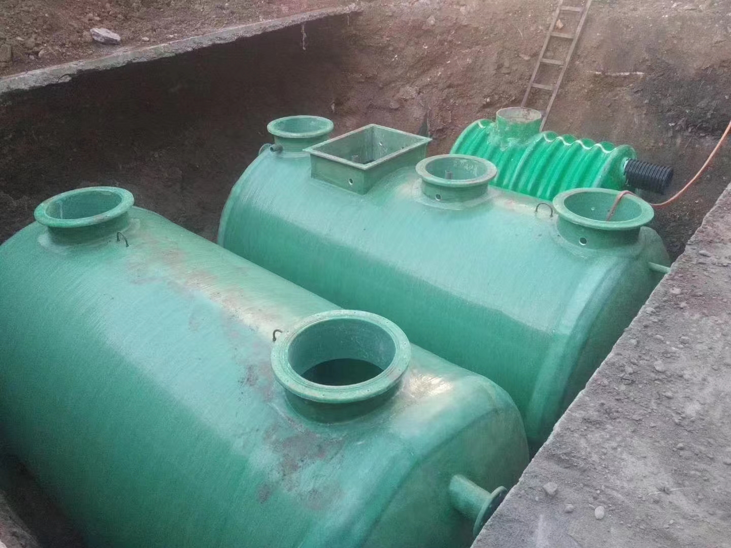 玻璃钢一体化污水处理设备 玻璃钢一体化污水处理设备